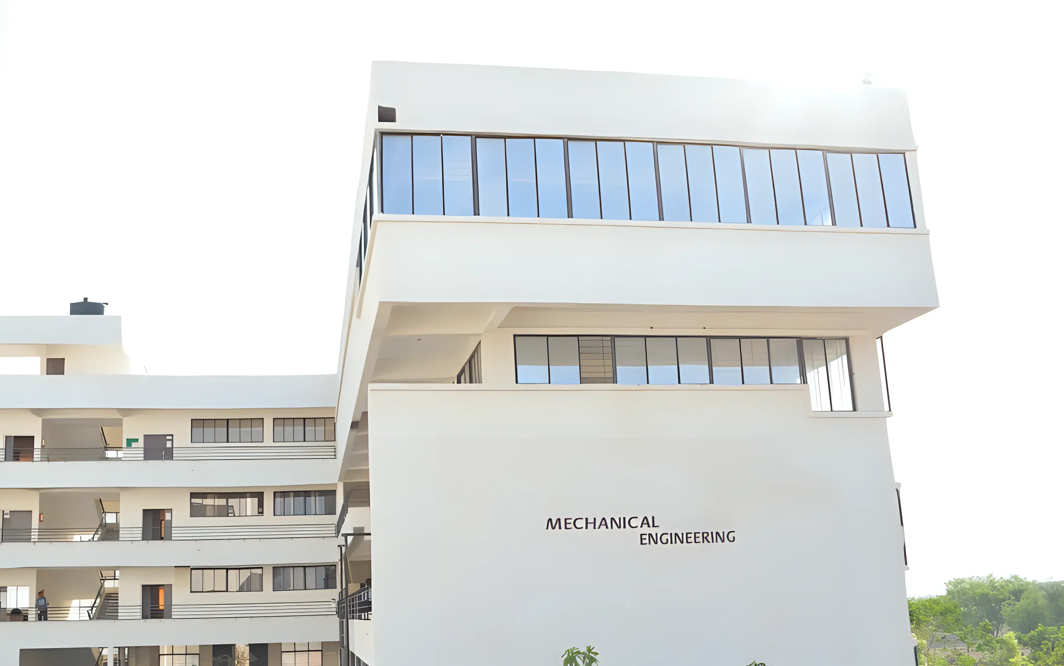 KLE College of Engineering and Technology Chikodi campus photo 7